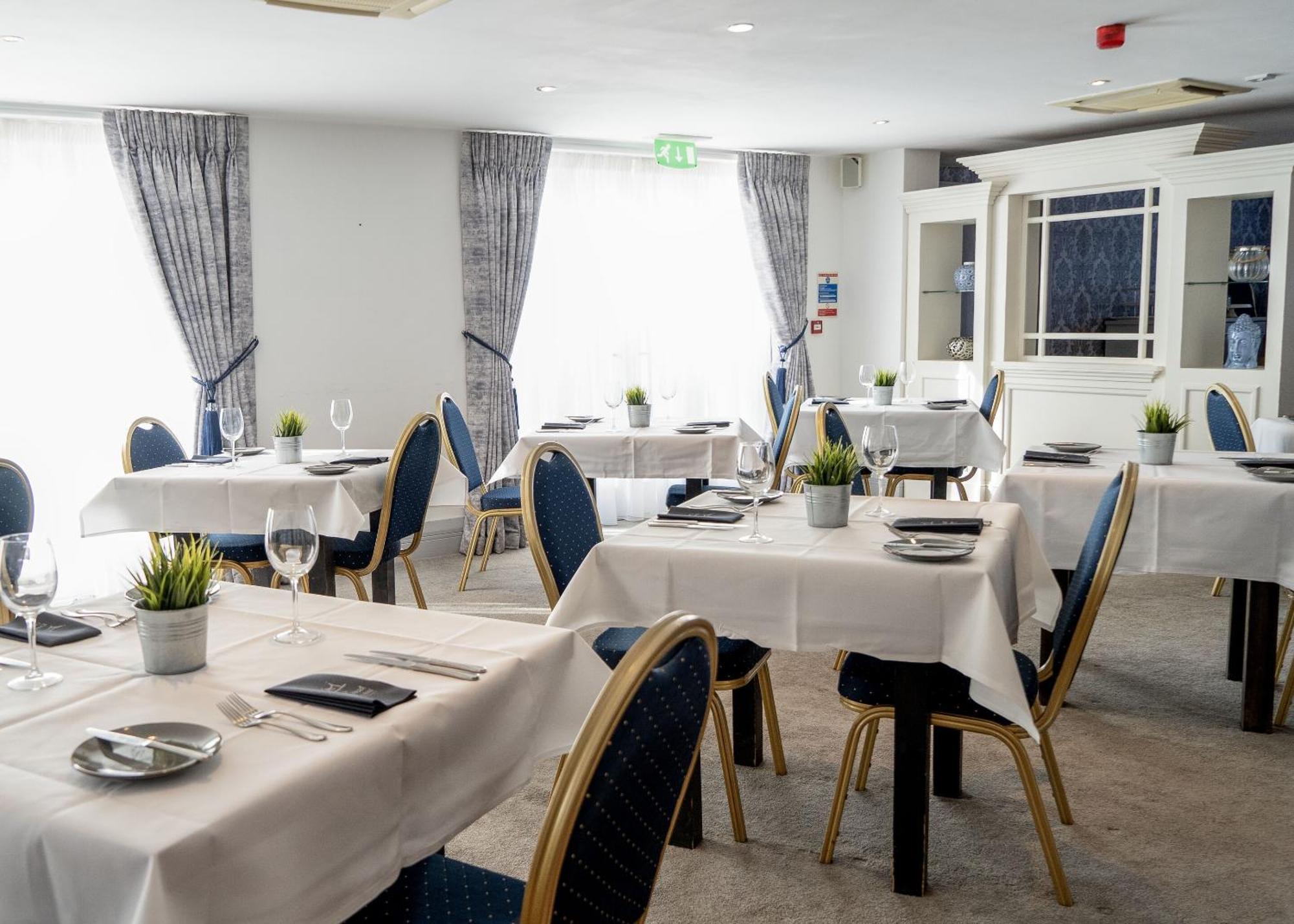 The Kings Head Country Hotel Great Bircham Экстерьер фото